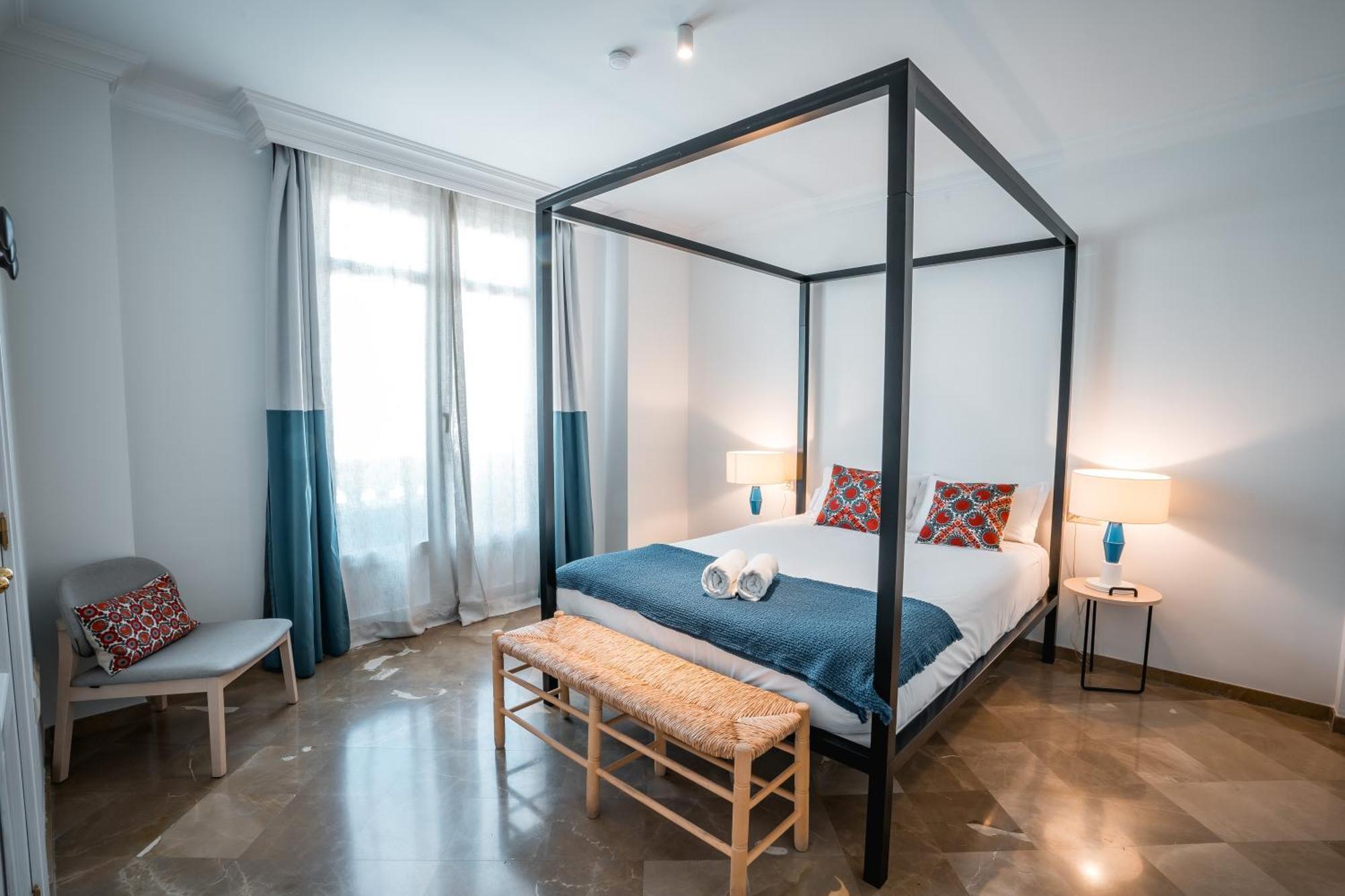 Alisios Gran Via - Toque Nazari Appartement Granada Buitenkant foto