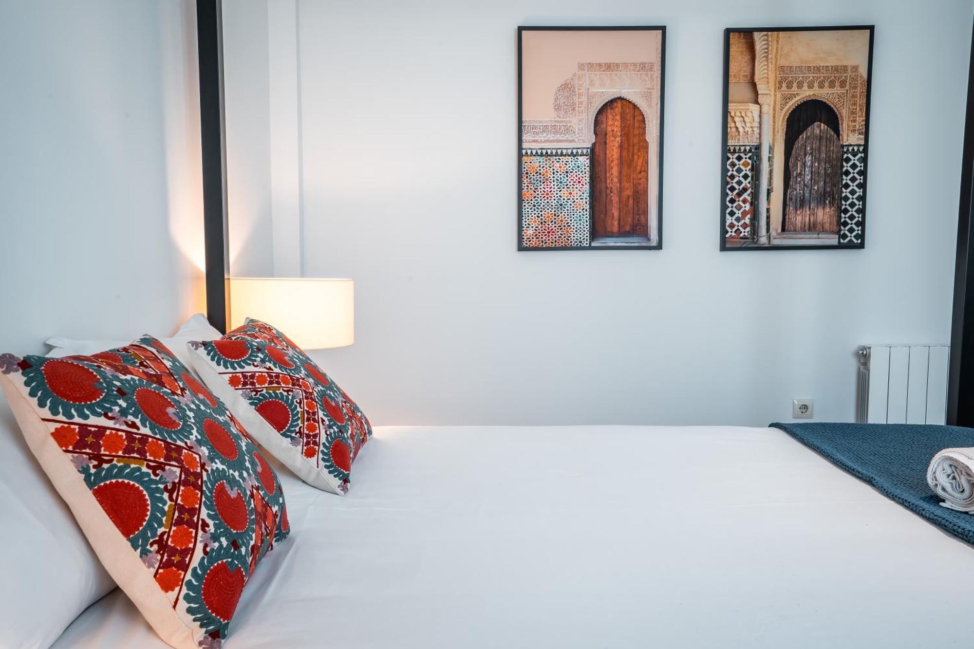 Alisios Gran Via - Toque Nazari Appartement Granada Buitenkant foto