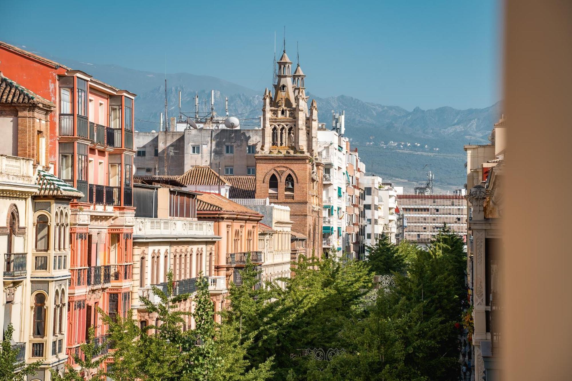 Alisios Gran Via - Toque Nazari Appartement Granada Buitenkant foto